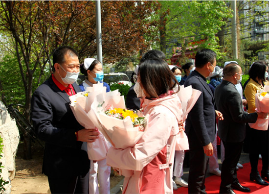 6韓圣群總裁現場講話1.jpg 6韓圣群總裁現場講話1.jpg